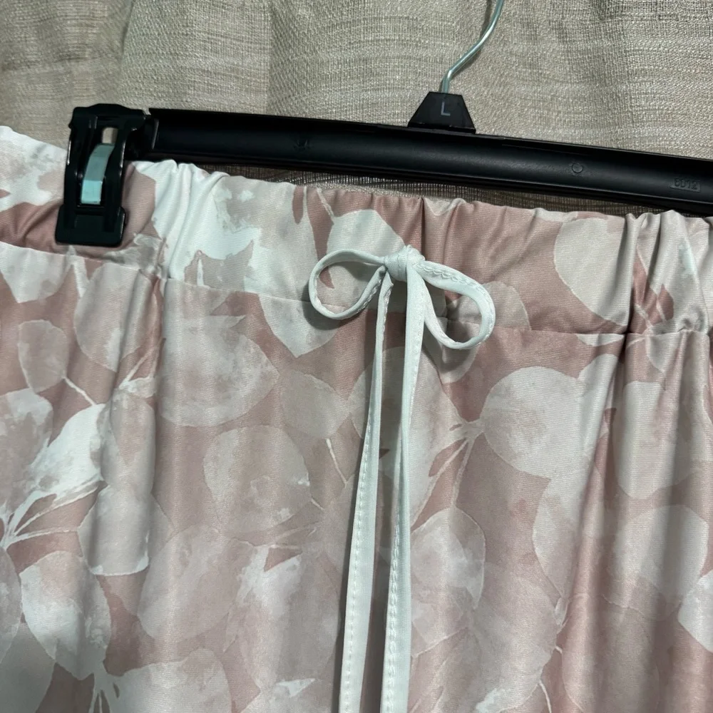 Rose Gold Floral Modest Athletic Swim Skirt - Picture 4 of 6